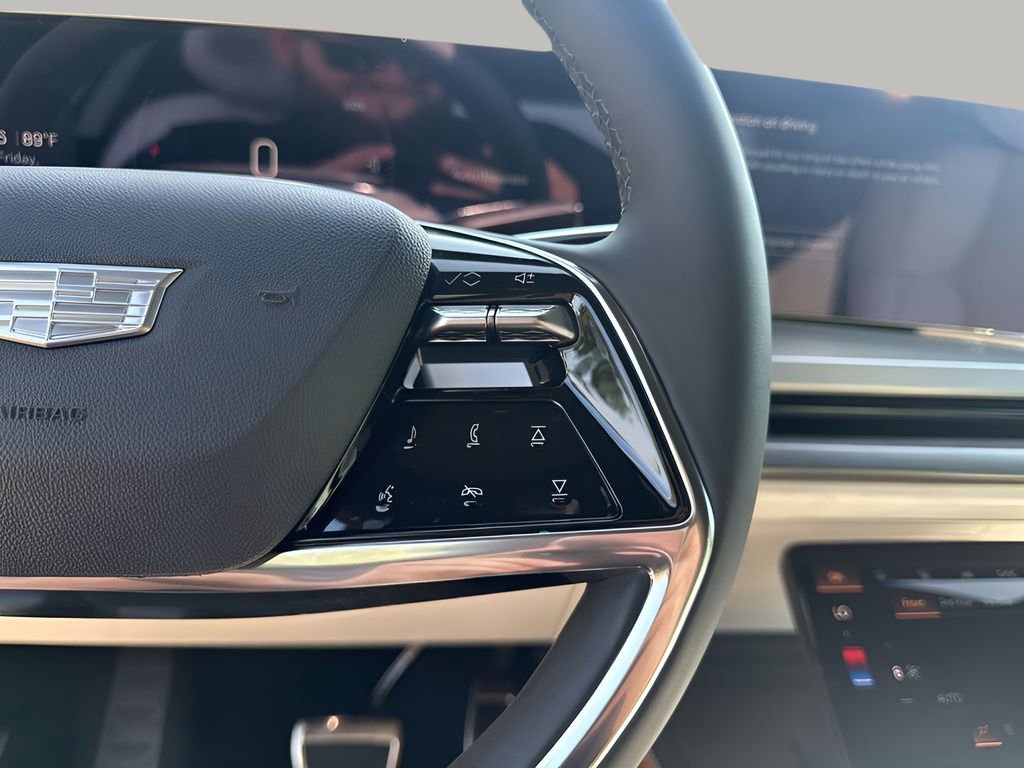 New 2026 Cadillac Vistiq Luxury image 28
