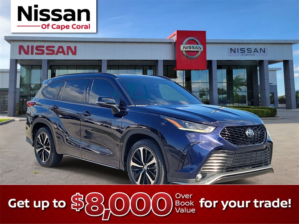 Used 2021 Toyota Highlander XSE