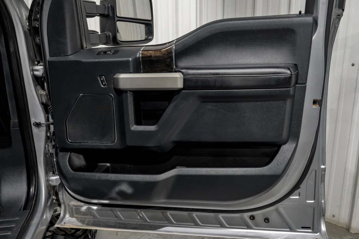 Used 2022 Ford F350 Lariat w/ Lariat Value Package AWD/4WD image 43