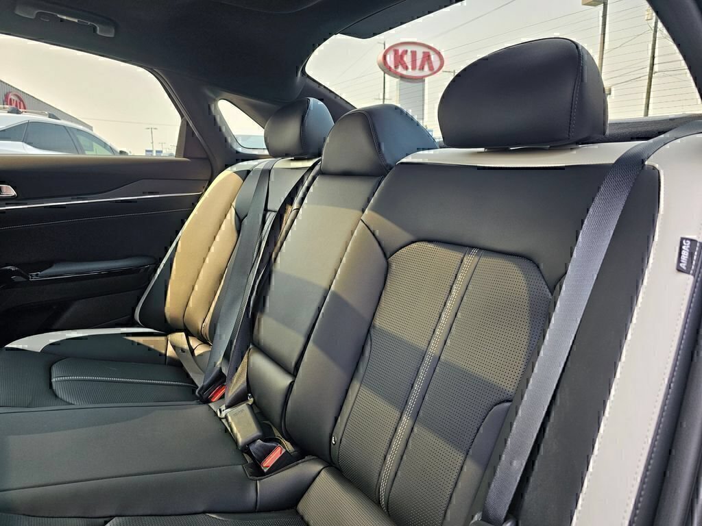 New 2026 Kia K5 GT-Line w/ GT-Line Premium Package AWD/4WD image 18