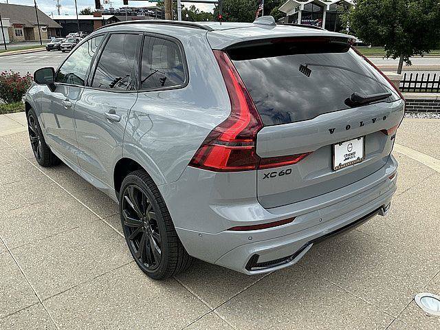New 2026 Volvo XC60 B5 Ultra w/ Climate Package AWD/4WD image 10