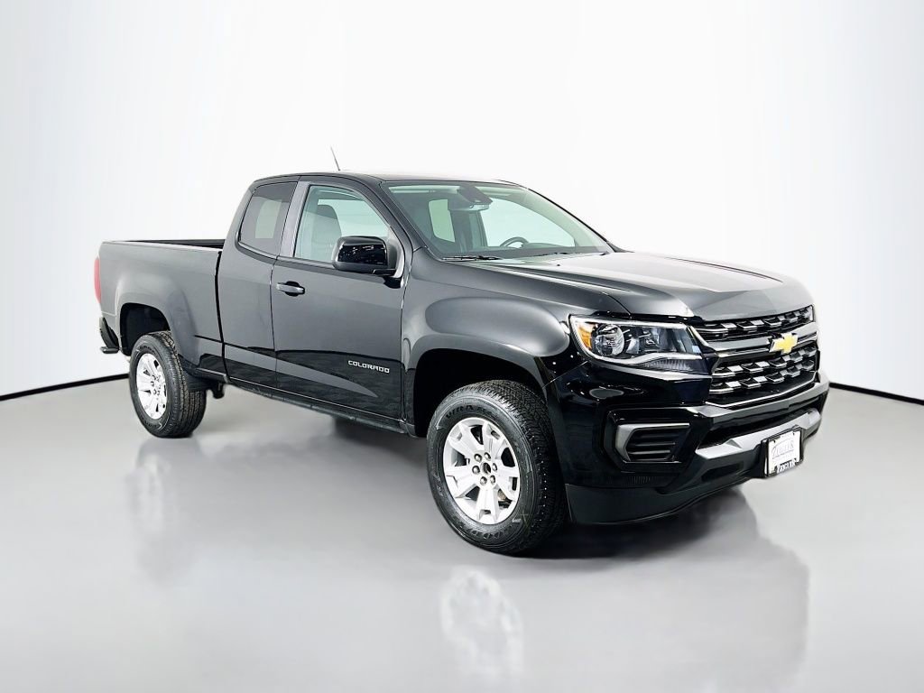 Used 2022 Chevrolet Colorado LT w/ Fleet Safety Package image 3