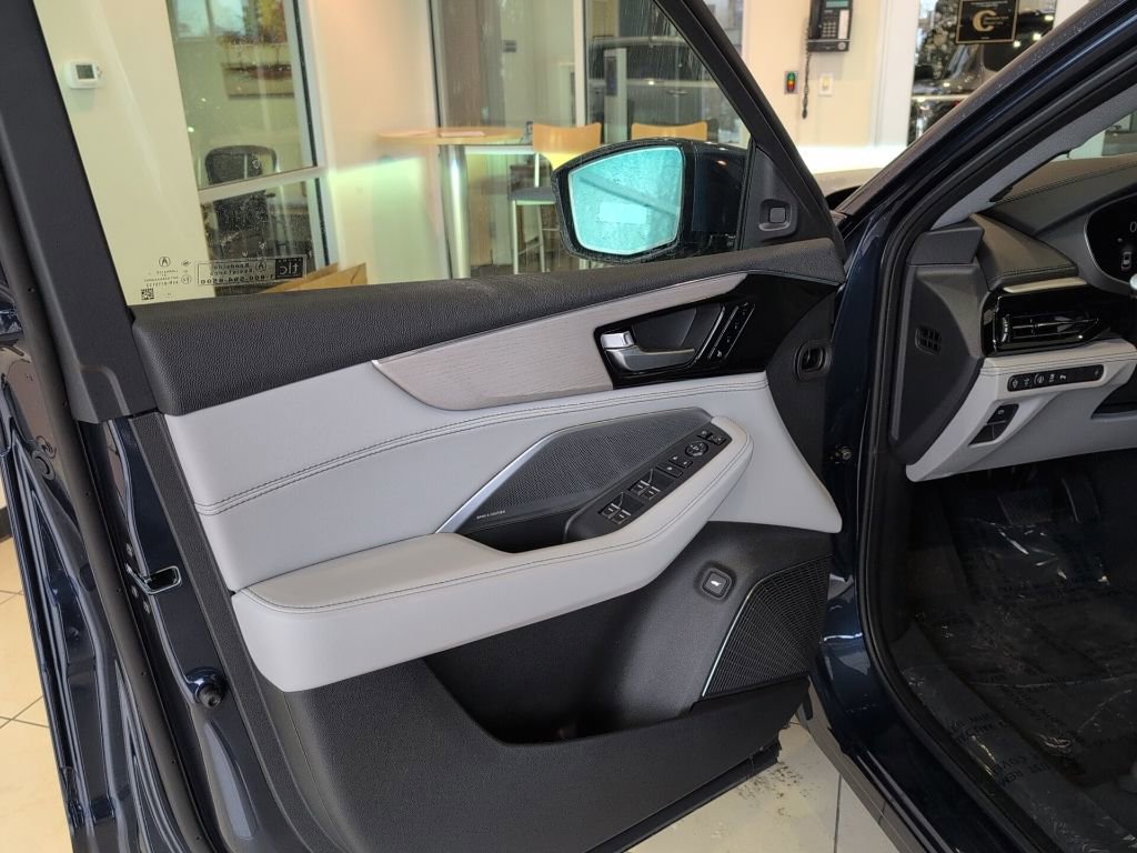 New 2026 Acura MDX w/ Advance Package image 8