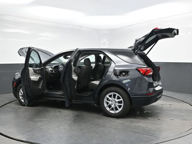 Used 2023 Chevrolet Equinox LT w/ Driver Convenience Package image 41