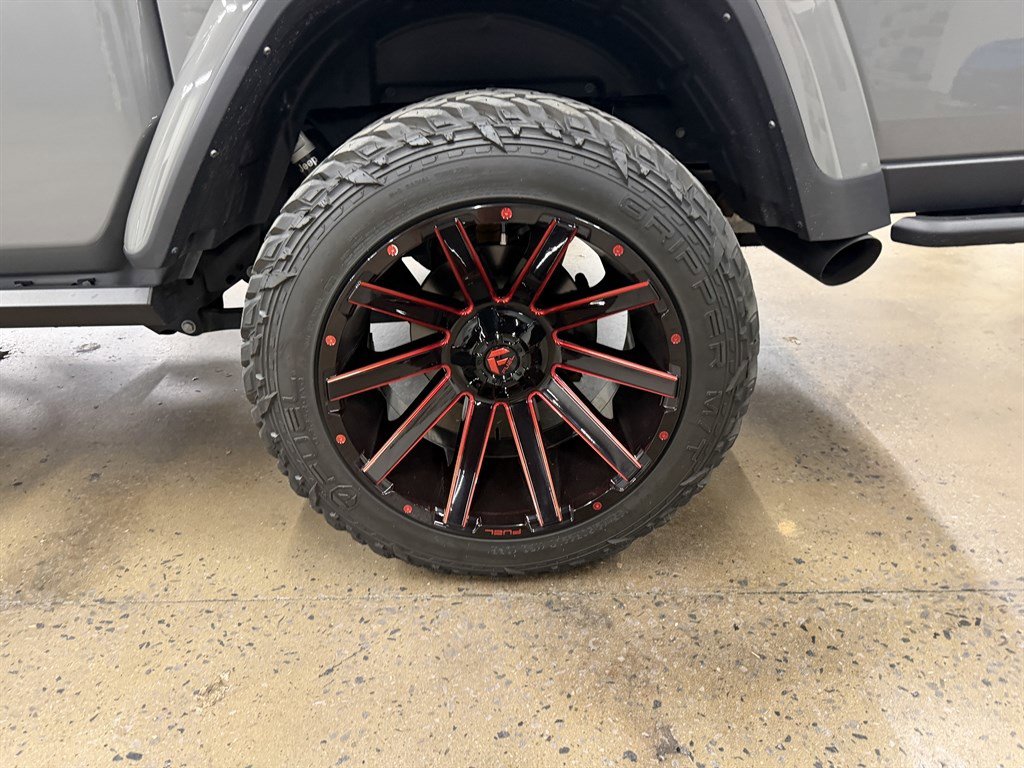 Used 2021 Jeep Gladiator Rubicon AWD/4WD image 7