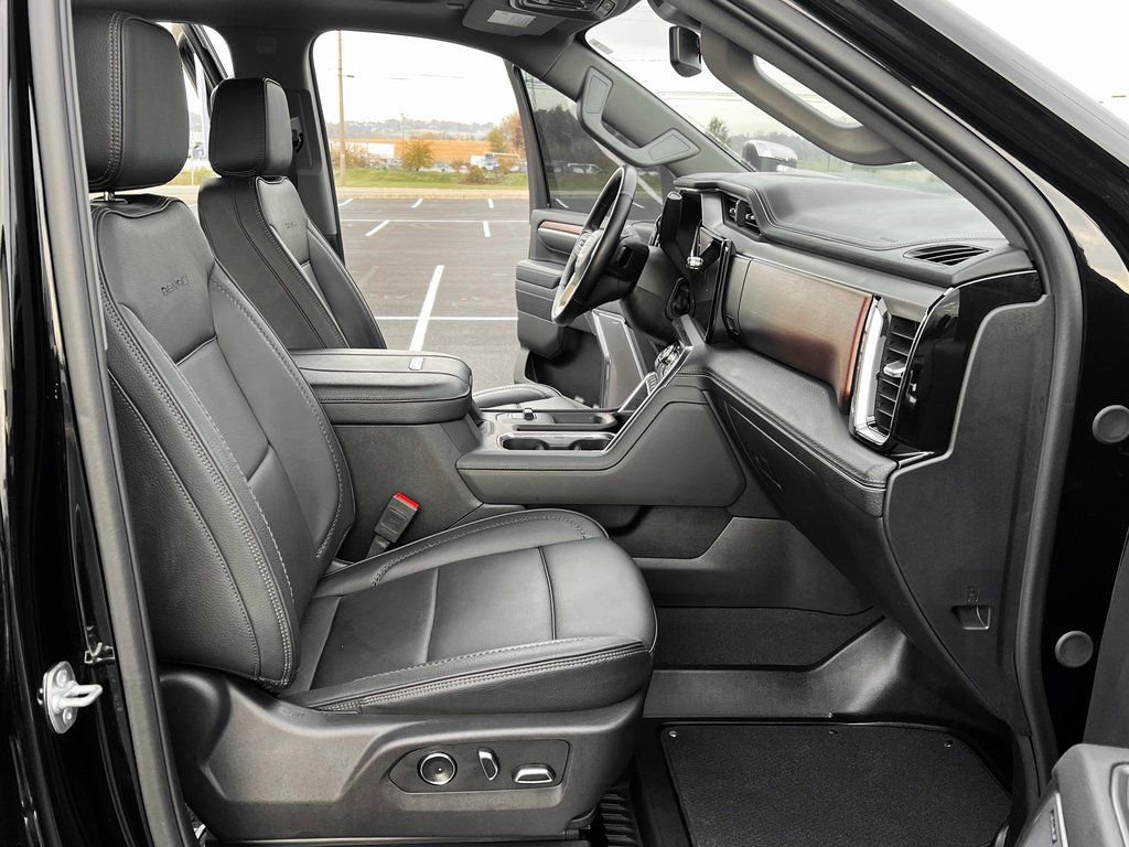Used 2025 GMC Sierra 2500 Denali image 20