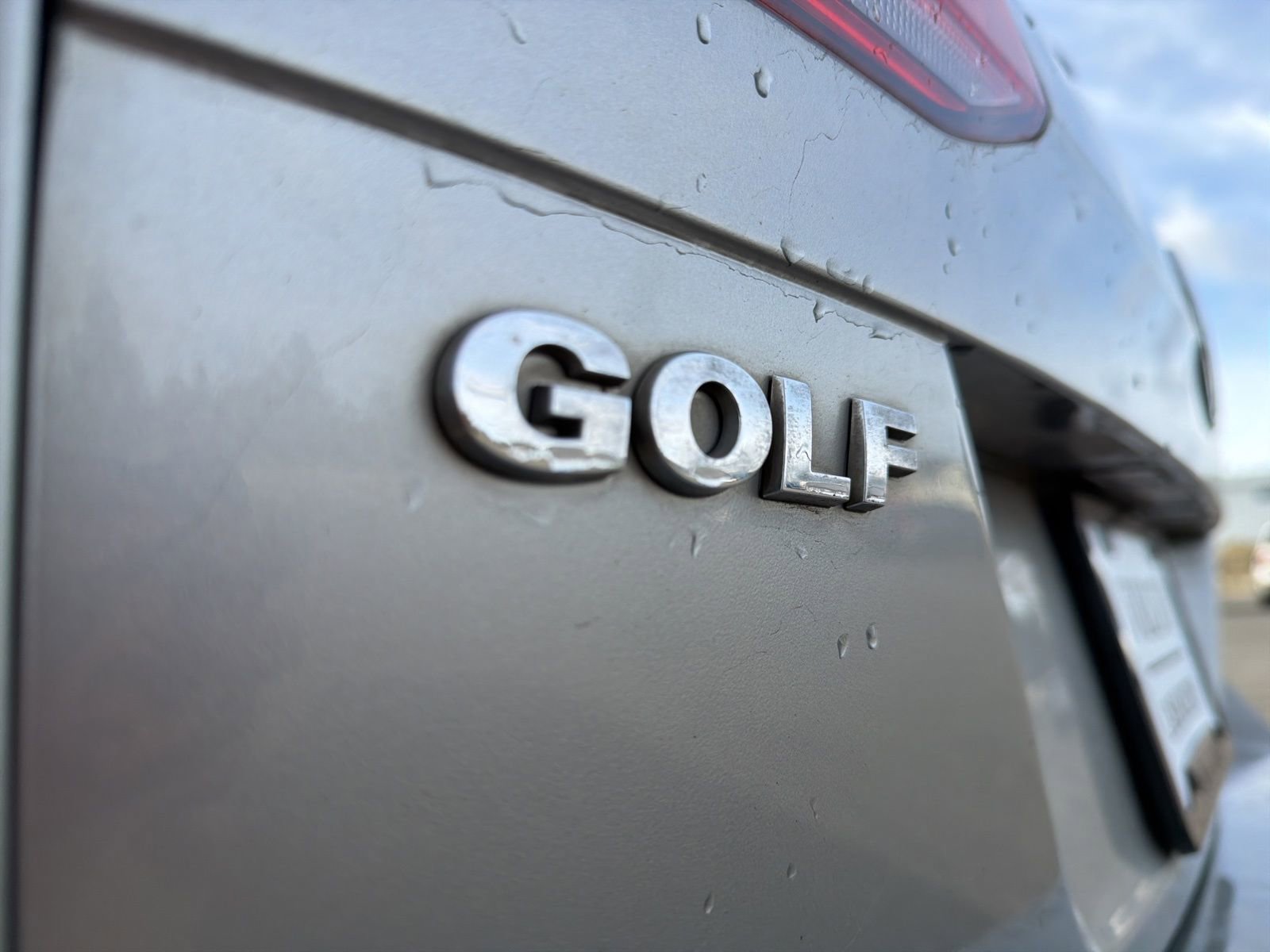 Used 2016 Volkswagen Golf Limited Edition image 14