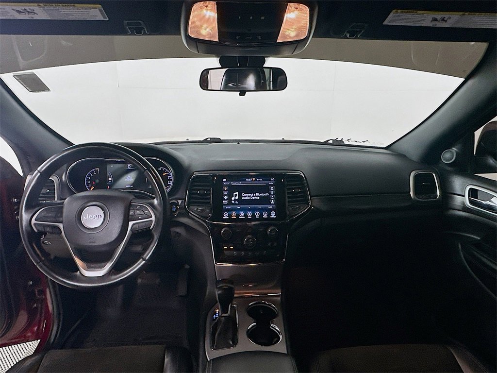 Used 2021 Jeep Grand Cherokee Laredo X image 3