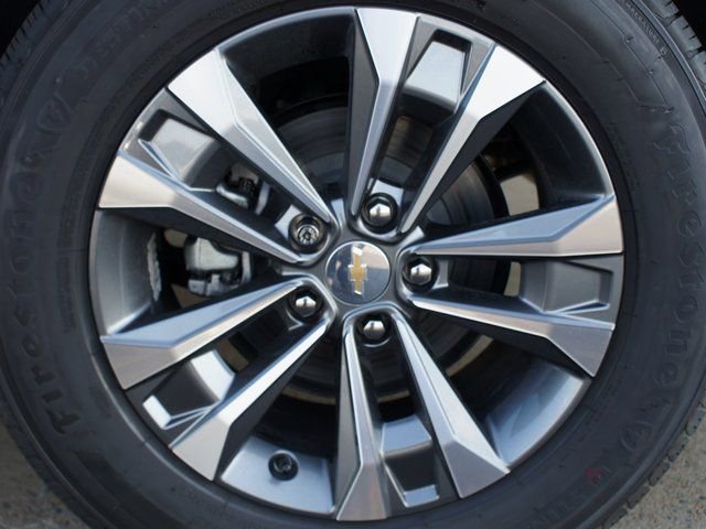 New 2026 Chevrolet Equinox LT w/ LPO, Floor Liner Package image 9