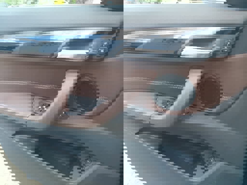 Used 2018 BMW X1 xDrive28i image 15