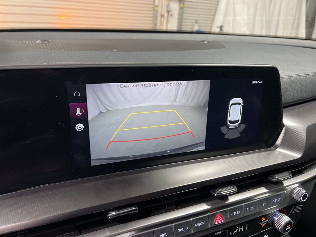 Used 2025 Kia Telluride S image 30