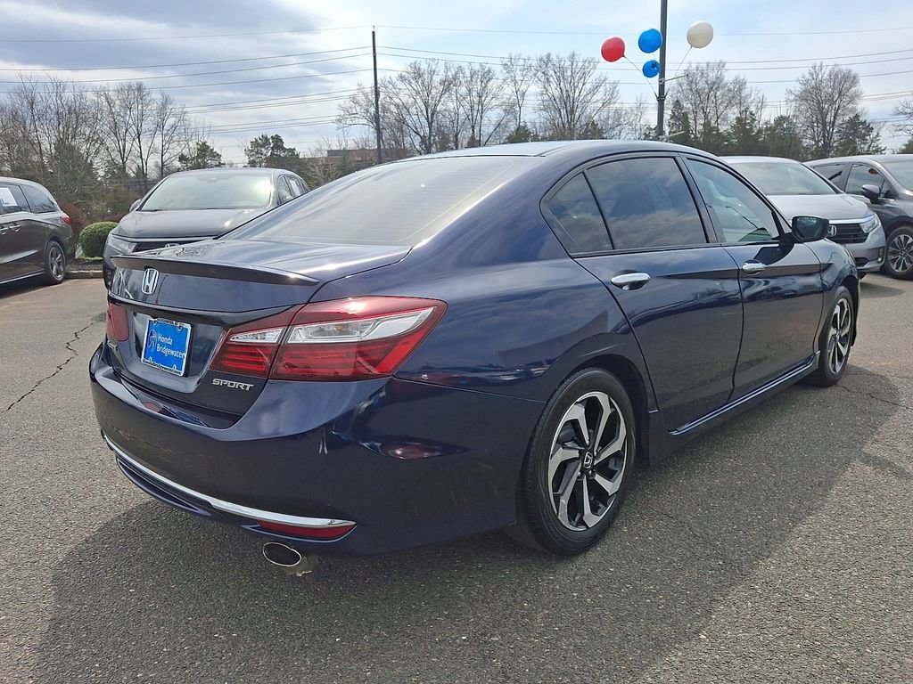 Used 2016 Honda Accord Sport image 4