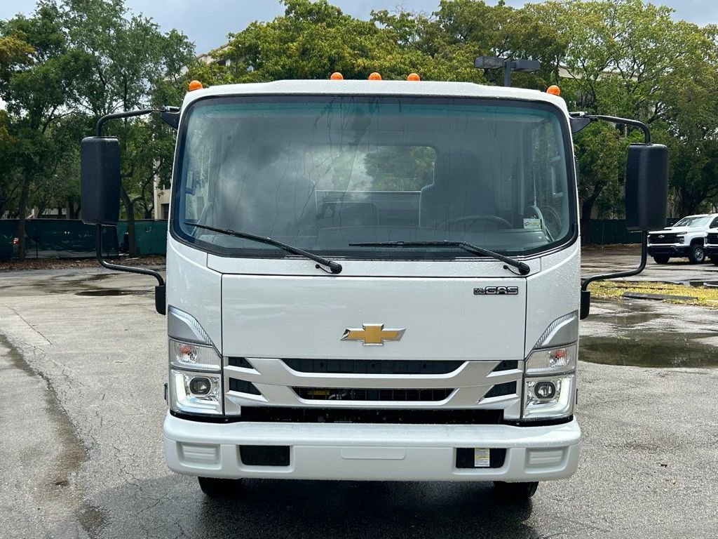 New 2024 Chevrolet Low Cab Forward image 8