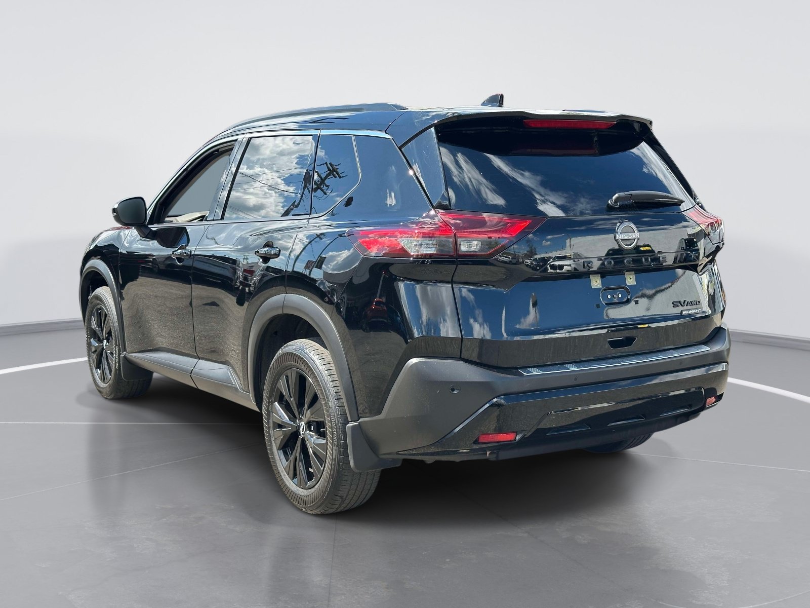 Used 2023 Nissan Rogue SV w/ SV Premium Package AWD/4WD image 7