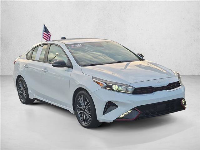 Used 2022 Kia Forte GT-Line w/ GT-Line Technology Package FWD image 3