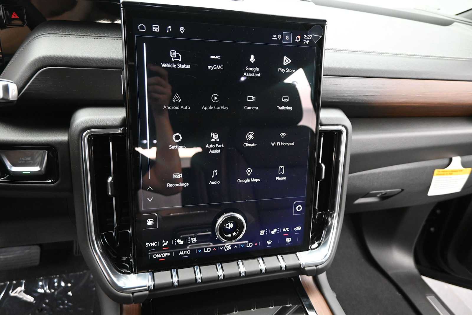 New 2027 GMC Yukon Denali w/ Denali Reserve Package AWD/4WD image 22