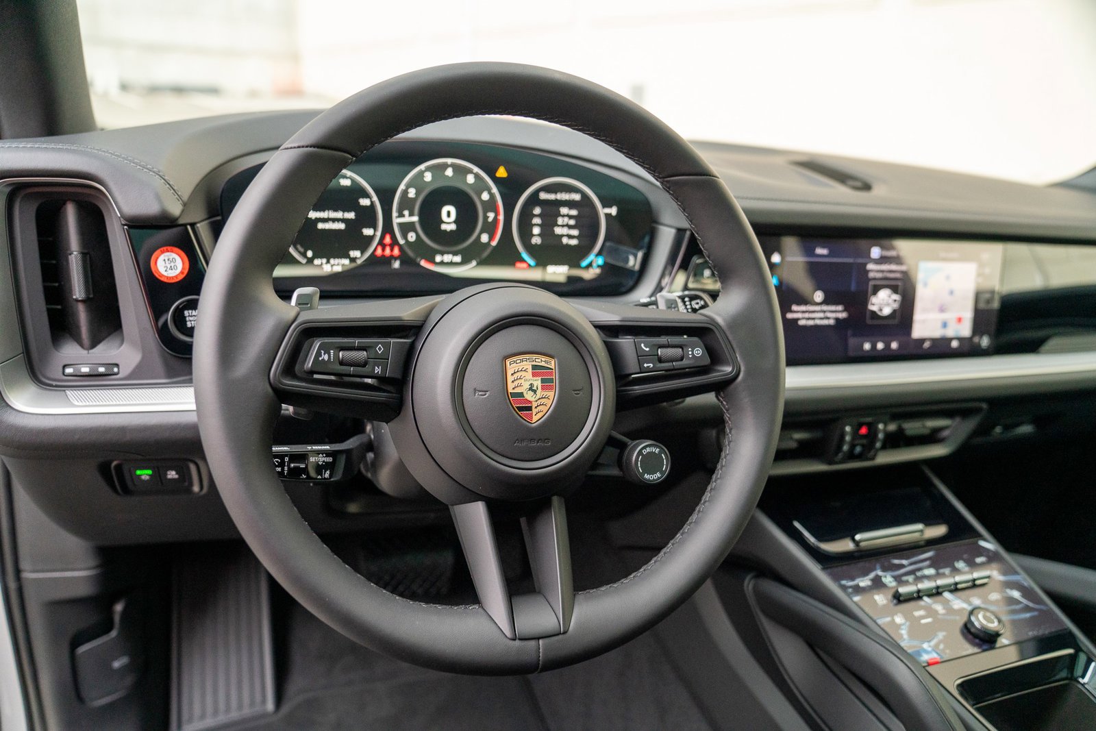 Certified 2026 Porsche Cayenne AWD/4WD image 14