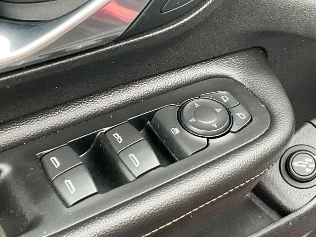 Used 2019 GMC Terrain Denali w/ Driver Alert Package II AWD/4WD image 31