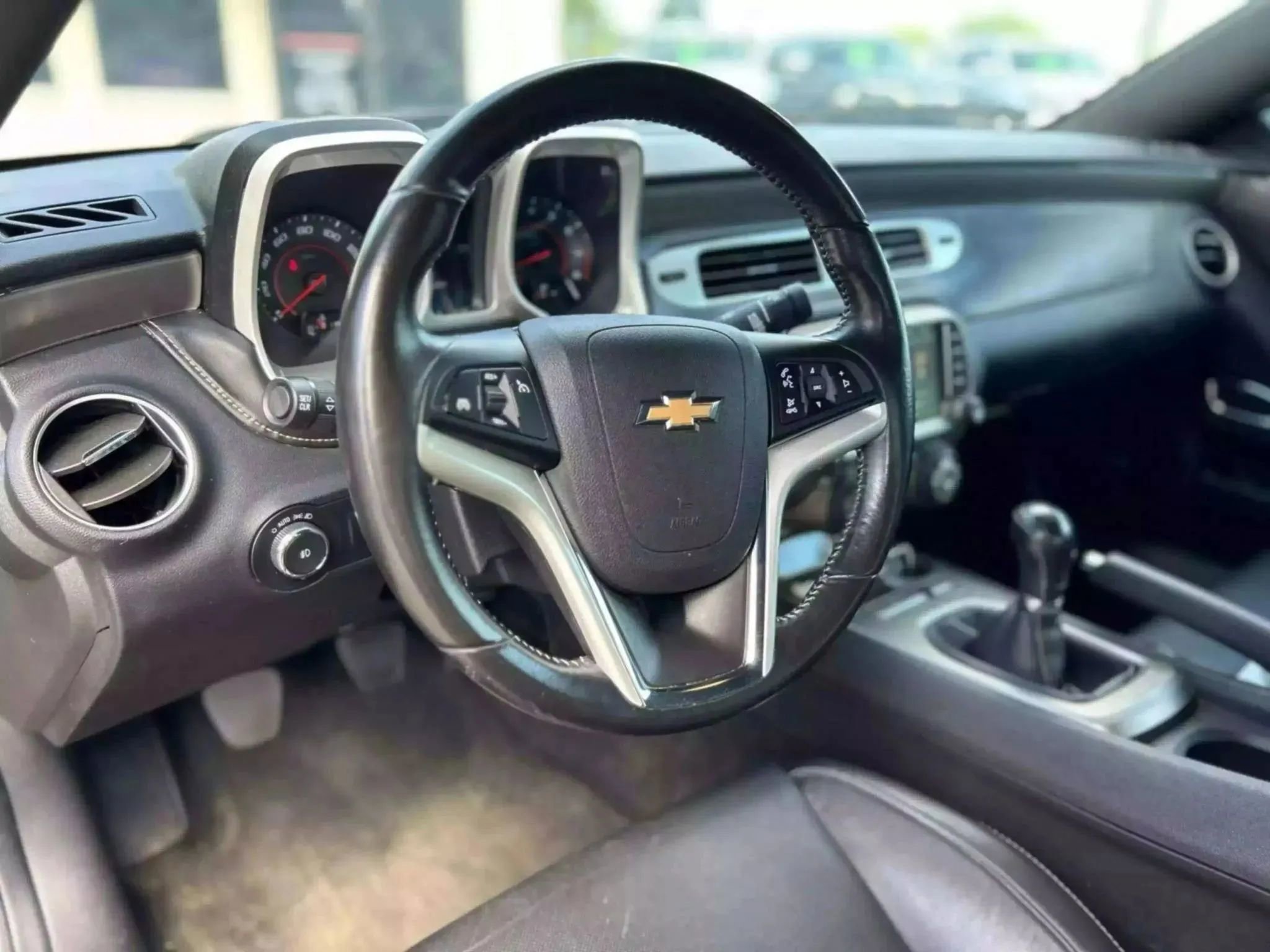 Used 2014 Chevrolet Camaro LT image 12