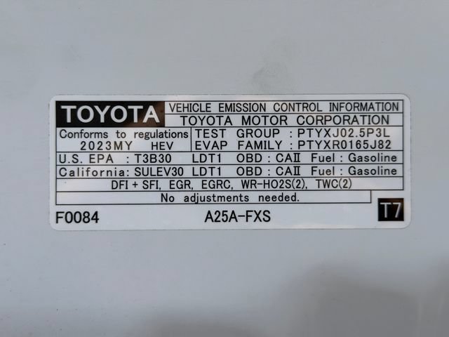 Used 2023 Toyota RAV4 XLE Premium AWD/4WD image 25