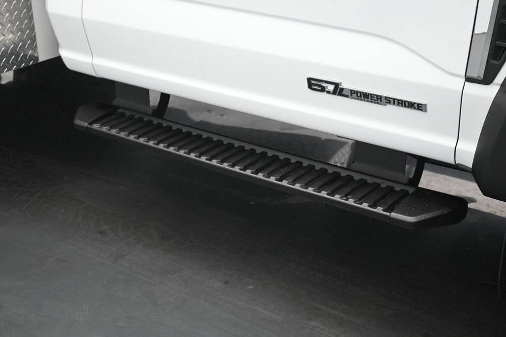New 2026 Ford F550 2WD Regular Cab Super Duty image 22