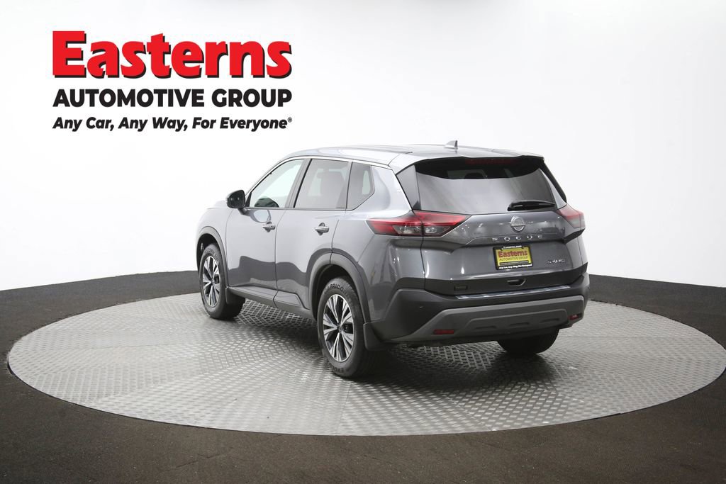 Used 2022 Nissan Rogue SV image 65