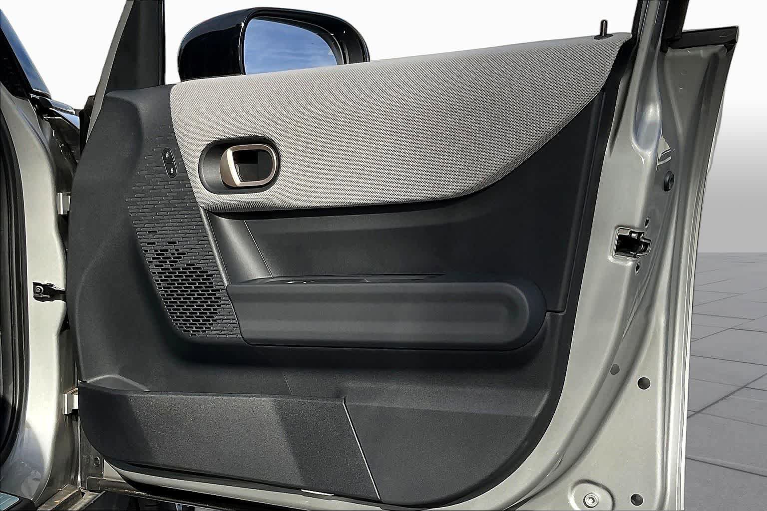 Used 2025 MINI Cooper S FWD image 24