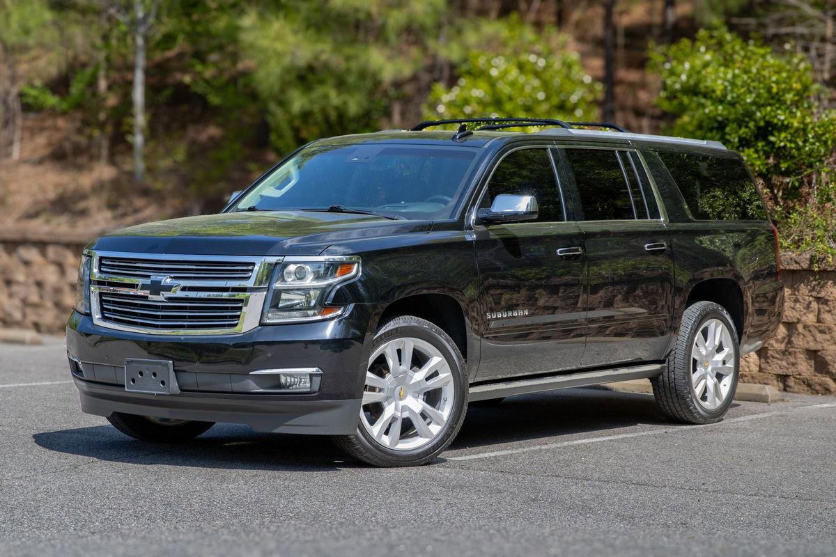 Used 2017 Chevrolet Suburban Premier AWD/4WD image 1