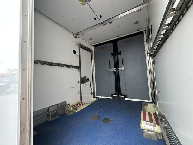 Used 2024 Ford E-350 and Econoline 350 Super Duty w/ Power Windows & Locks Group RWD image 8