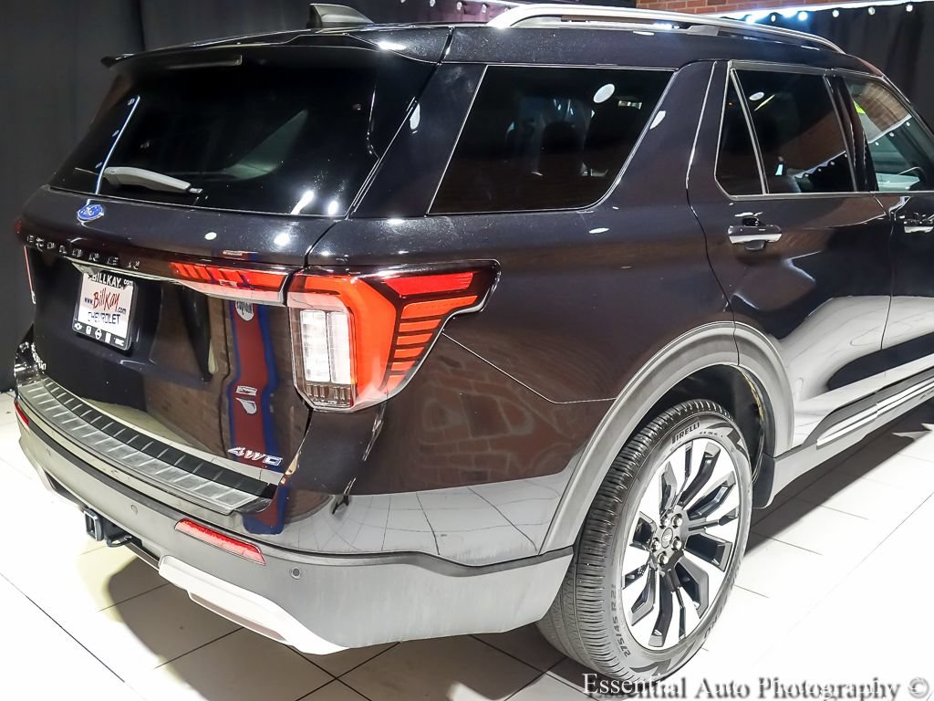 Used 2025 Ford Explorer Platinum w/ LUX Leather Package AWD/4WD image 9