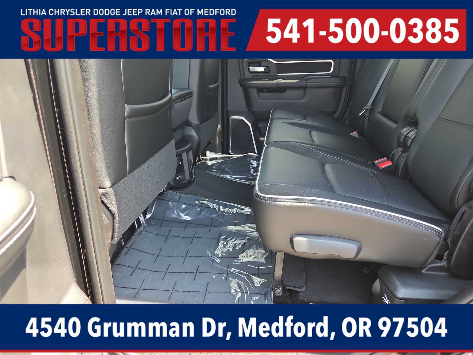 New 2026 RAM 3500 Laramie AWD/4WD image 21