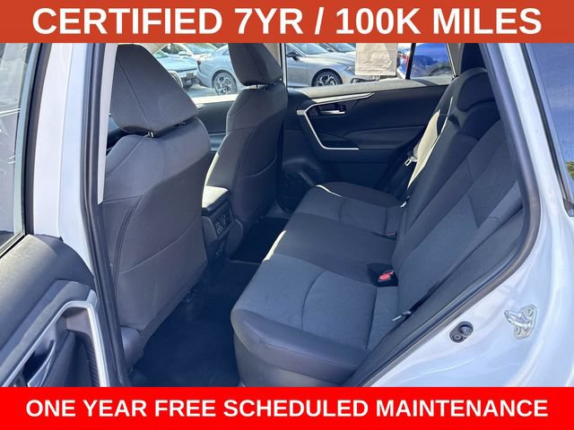 Used 2025 Toyota RAV4 XLE AWD/4WD image 16