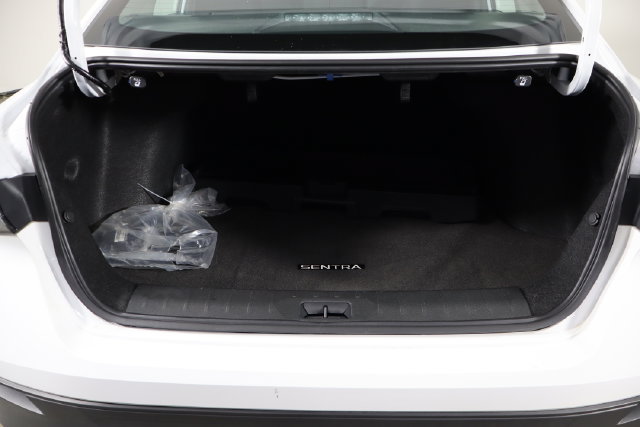 Used 2026 Nissan Sentra SV w/ Floor Mat Package FWD image 16