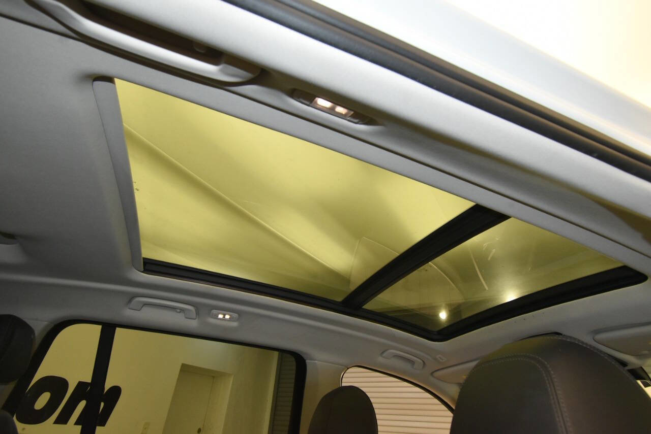 Used 2019 BMW X7 xDrive40i w/ Parking Assistance Package image 18