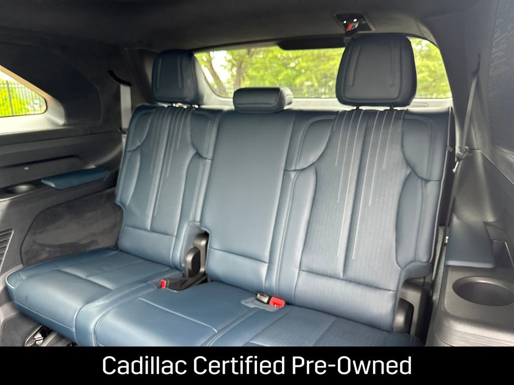 Certified 2025 Cadillac Escalade IQ Luxury 2 w/ LPO, Premium Carpet Package AWD/4WD image 38