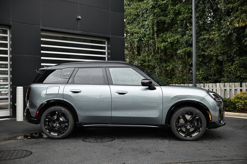 New 2026 MINI Cooper Countryman S w/ Comfort Package Max image 3
