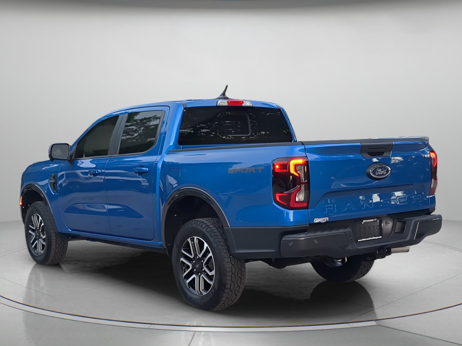 Used 2024 Ford Ranger Lariat w/ Trailer Tow Package RWD image 42