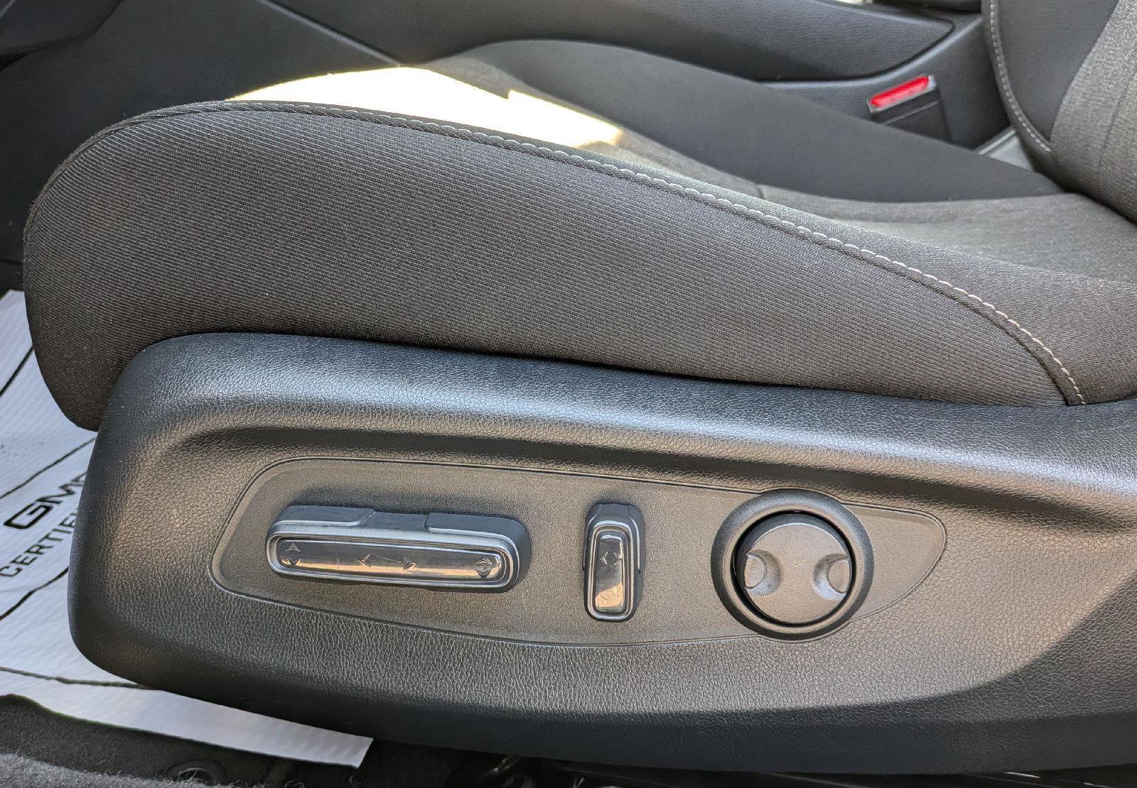 Certified 2023 Honda Accord EX image 15