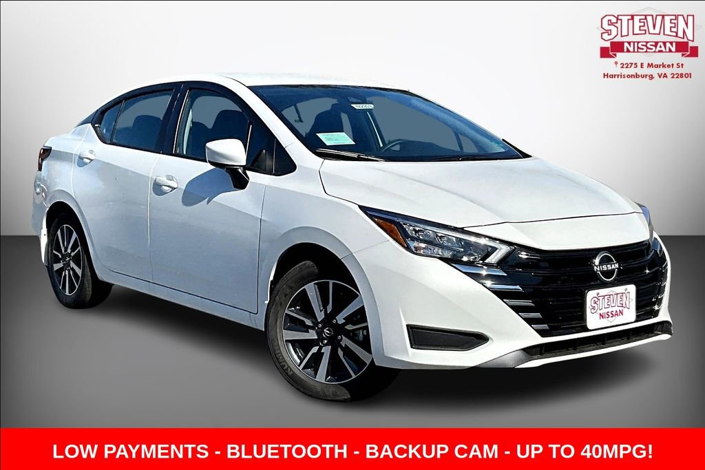 New 2025 Nissan Versa SV w/ Trunk Package