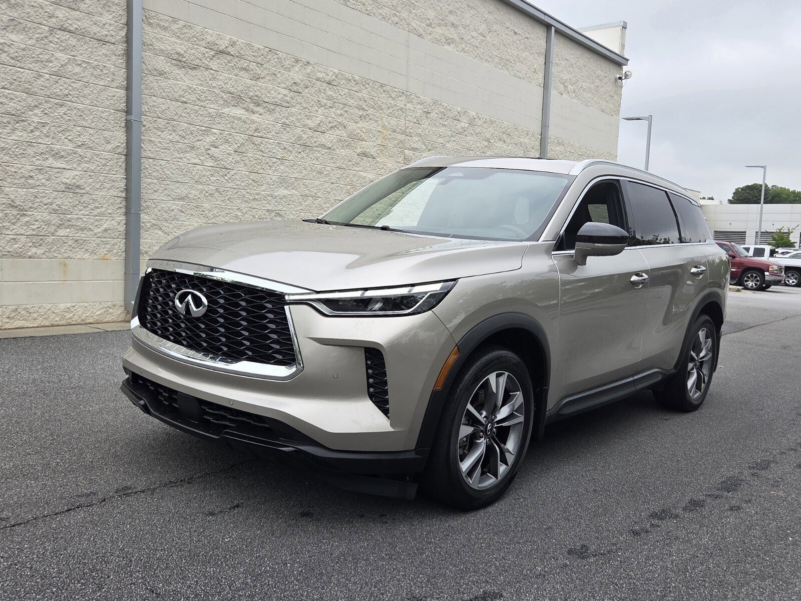 Used 2023 INFINITI QX60 Luxe w/ Cargo Package AWD/4WD image 1