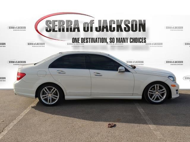 Used 2012 Mercedes-Benz C 300 Sport image 9