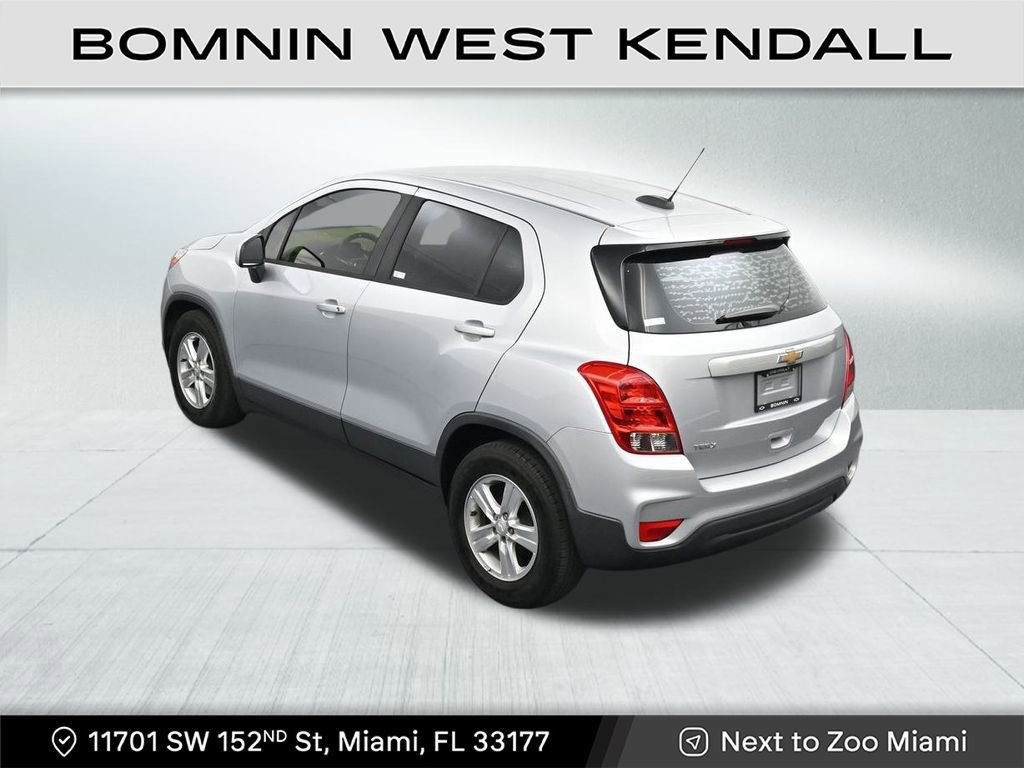 Used 2020 Chevrolet Trax LS image 15