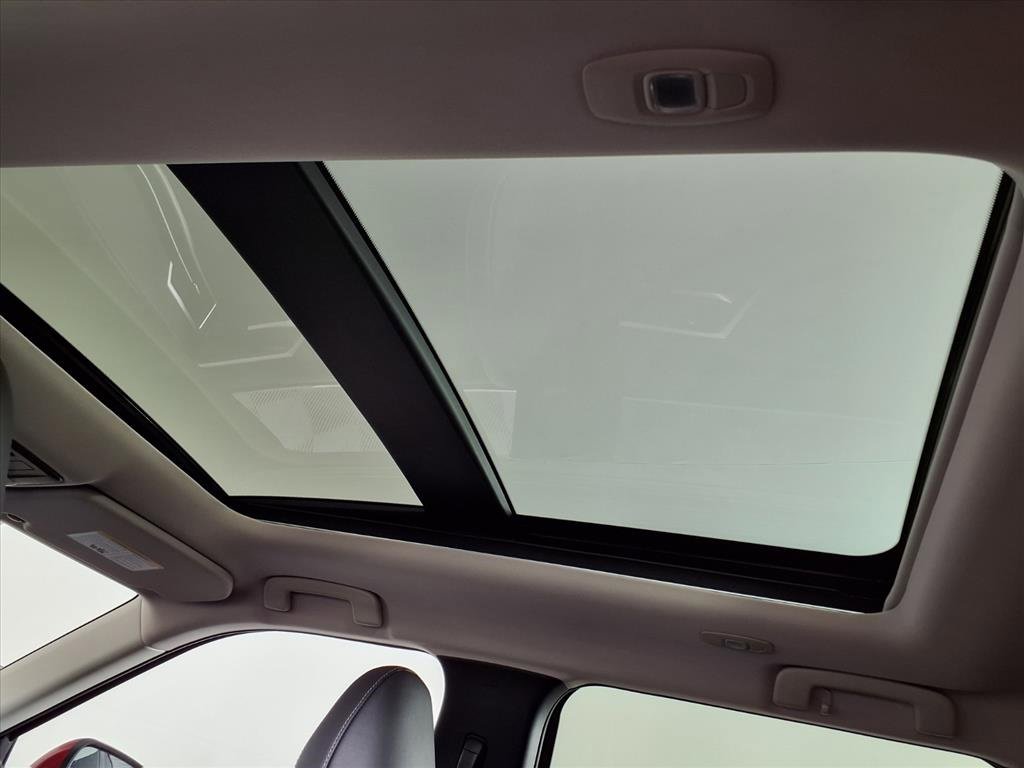 Used 2024 Mitsubishi Outlander SE image 16