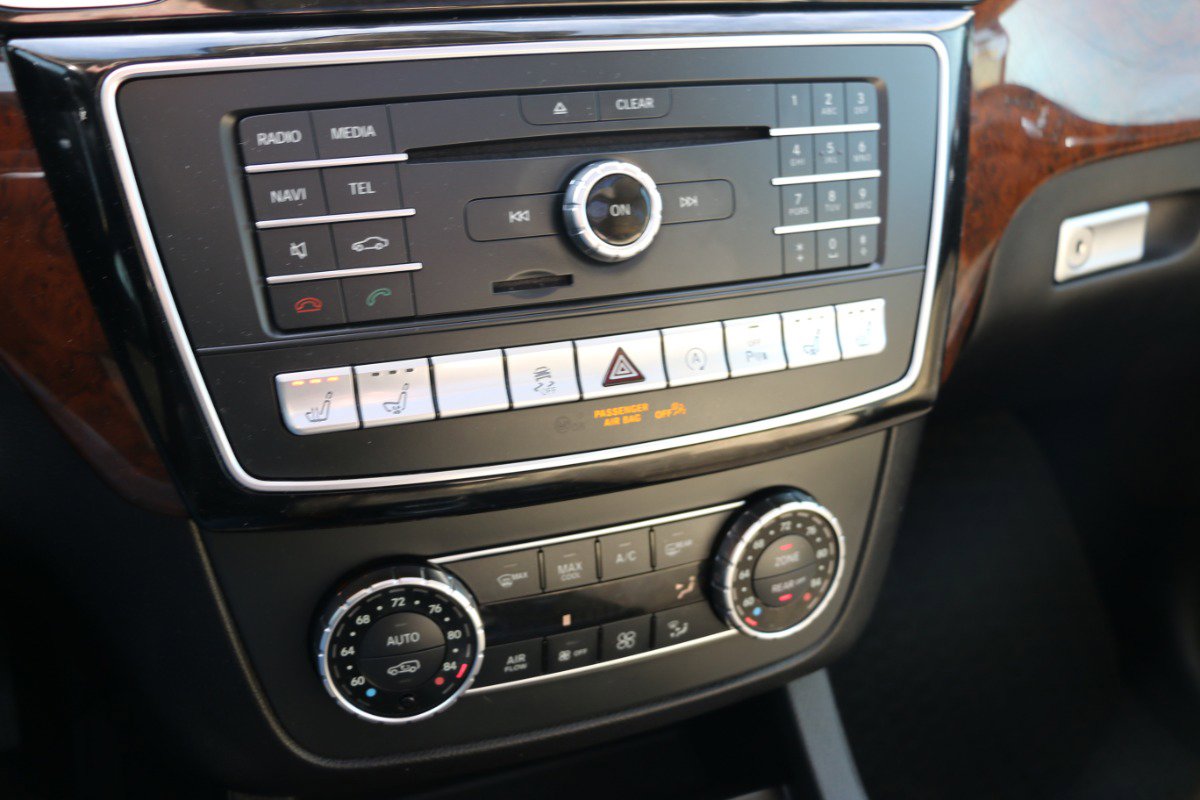 Used 2019 Mercedes-Benz GLS 550 4MATIC image 23