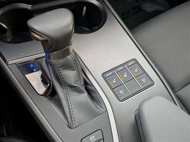 Used 2024 Lexus UX 250h F Sport image 12