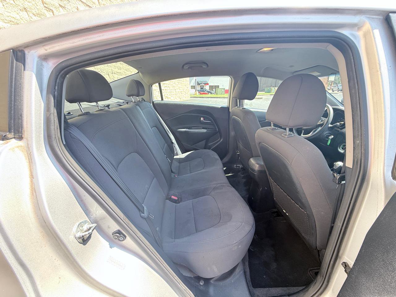 Used 2015 Kia Rio EX FWD image 12
