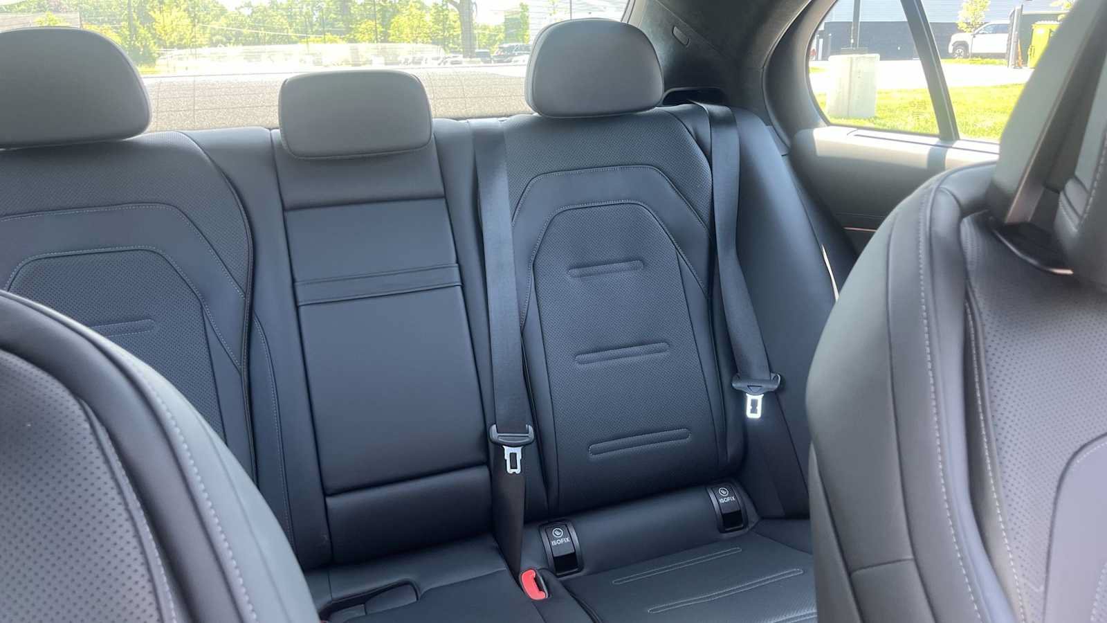 Certified 2025 Mercedes-Benz E 53 AMG e 4MATIC Sedan image 32