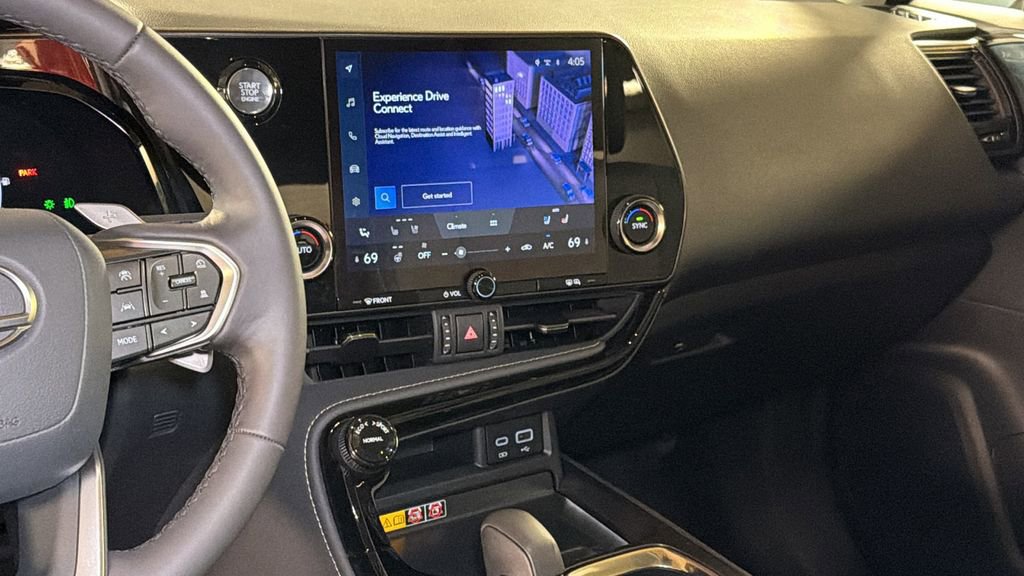 Used 2025 Lexus NX 350 AWD w/ Accessory Package (P2) image 18