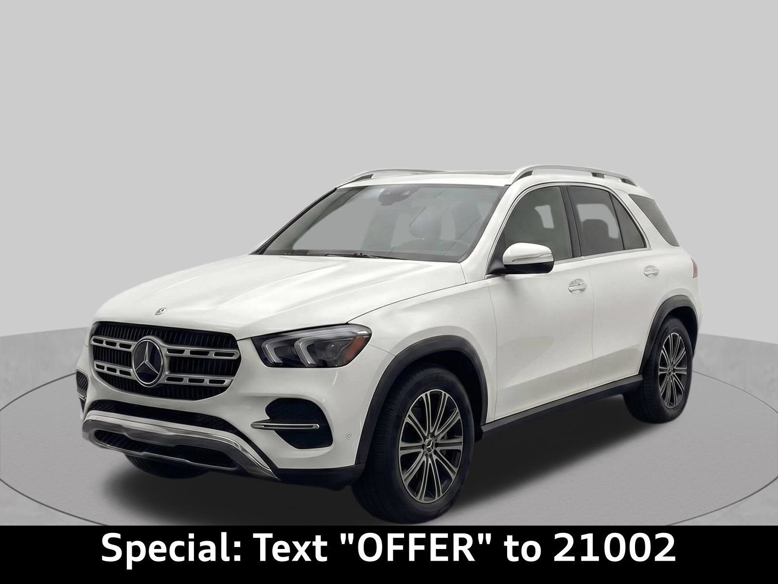 Used 2024 Mercedes-Benz GLE 350 4MATIC image 2