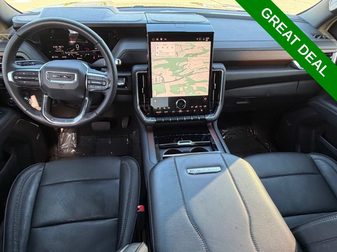 Used 2025 GMC Yukon Denali AWD/4WD image 13